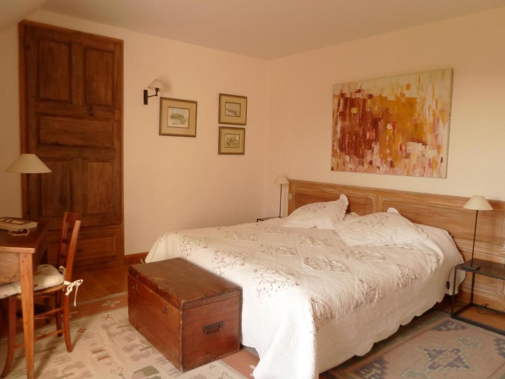 Chambres d'Hôtes du Hameau Les Brunes Bozouls Quarto foto